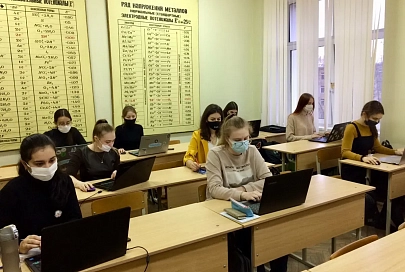 Студенты БелГУТа стали победителями республиканской олимпиады по таможенному декларированию
